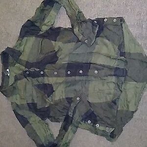 SPRING SALE**Lucky brand flannel